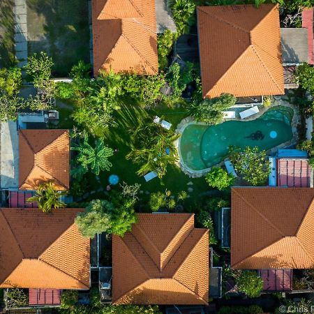 Villa Shantitara Bungalows Sanur  Bagian luar foto