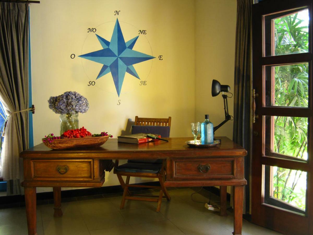 Villa Shantitara Bungalows Sanur  Bagian luar foto
