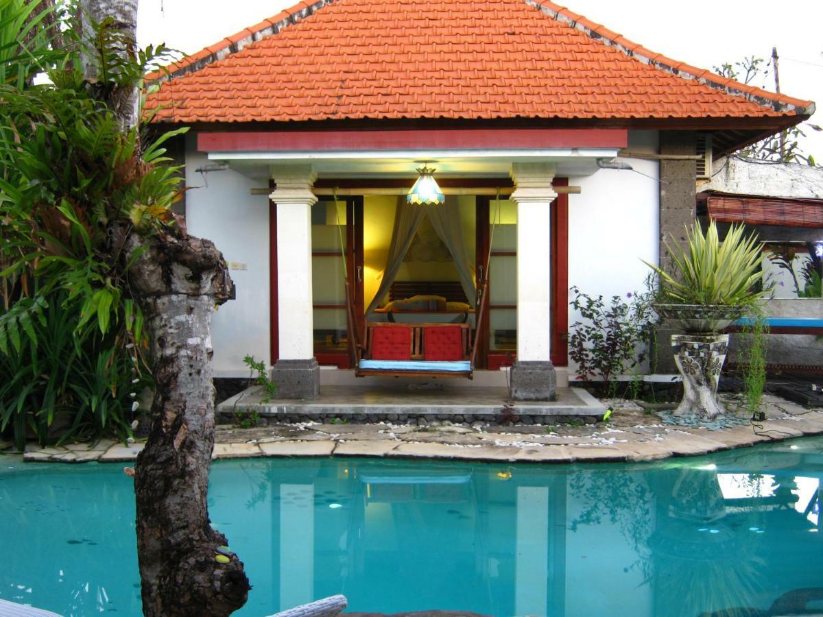 Villa Shantitara Bungalows Sanur  Bagian luar foto